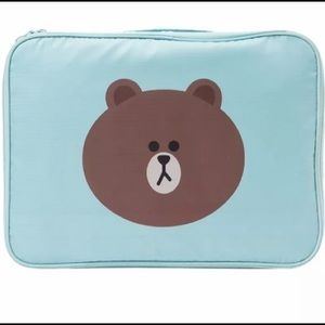 Friends Brown Character Travel Pouch